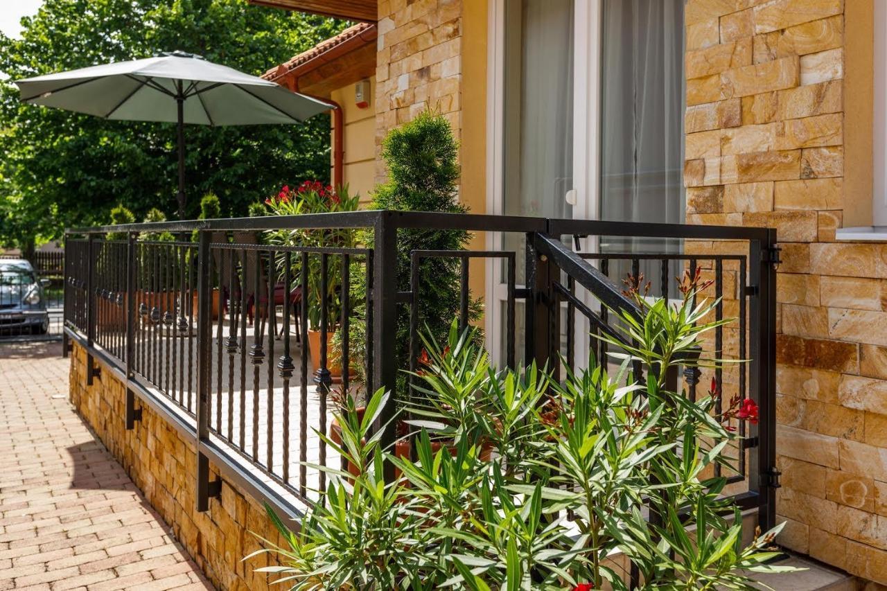 Hévíz Andi Apartman מראה חיצוני תמונה